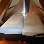 Zomerdijk Bed & Breakfast 3*