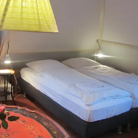 Zomerdijk Bed & Breakfast Velsen-Zuid
